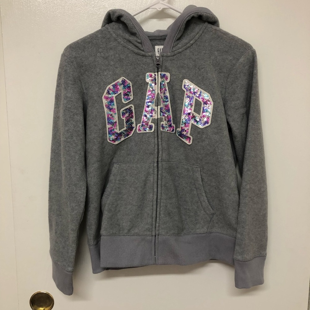 Gap girl’s sweater (NWT)